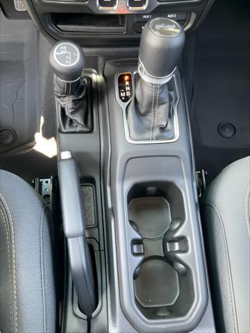 new 2025 Jeep Wrangler car, priced at $45,401