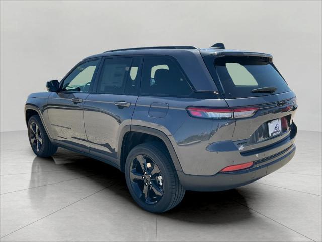 new 2025 Jeep Grand Cherokee car, priced at $45,010