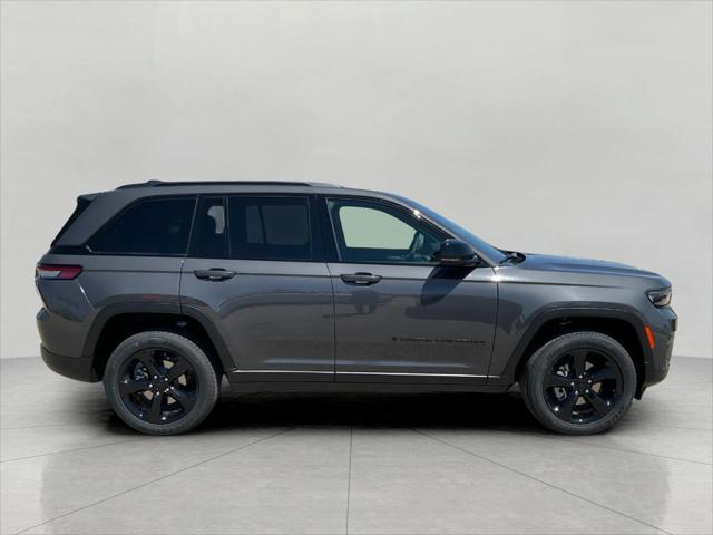 new 2025 Jeep Grand Cherokee car, priced at $45,010