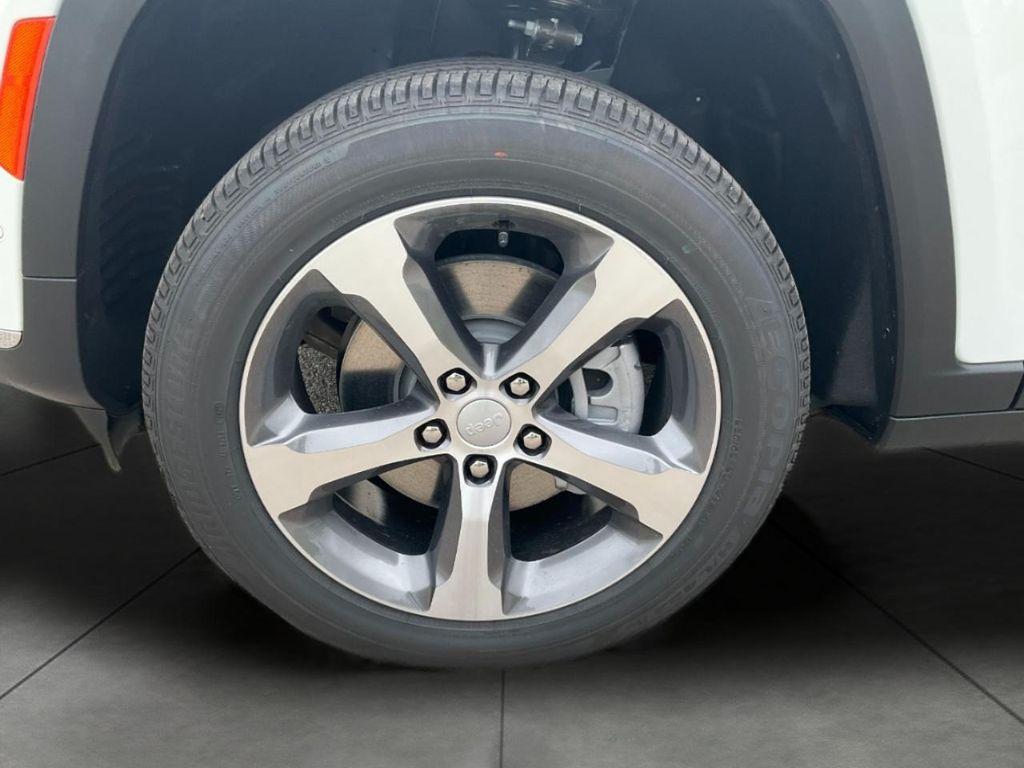 new 2025 Jeep Grand Cherokee L car, priced at $53,503