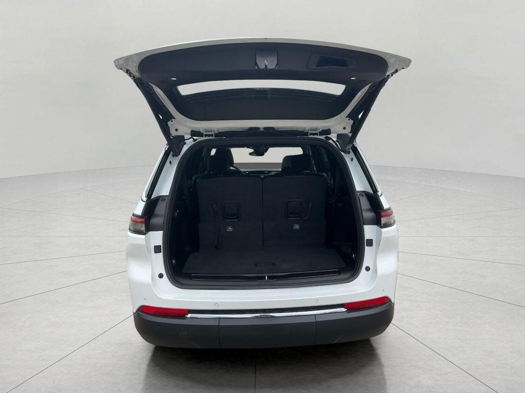 new 2025 Jeep Grand Cherokee L car, priced at $53,503