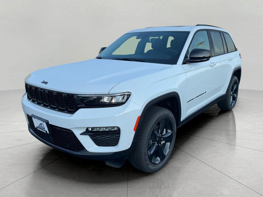 new 2025 Jeep Grand Cherokee car, priced at $51,921