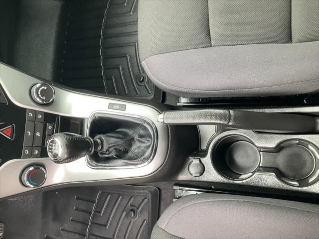 used 2013 Chevrolet Cruze car, priced at $6,495