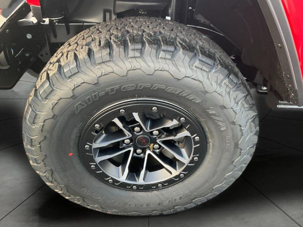 new 2025 Jeep Wrangler car, priced at $70,961