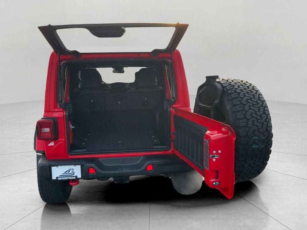 new 2025 Jeep Wrangler car, priced at $70,961