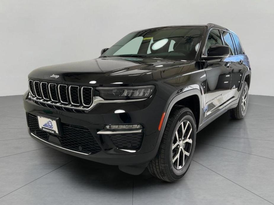 new 2024 Jeep Grand Cherokee car, priced at $46,025