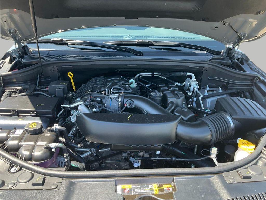 new 2025 Dodge Durango car, priced at $45,095