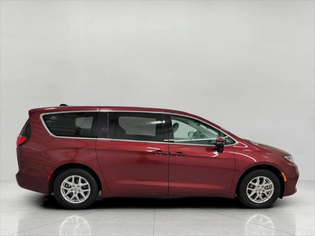used 2023 Chrysler Pacifica car, priced at $25,139