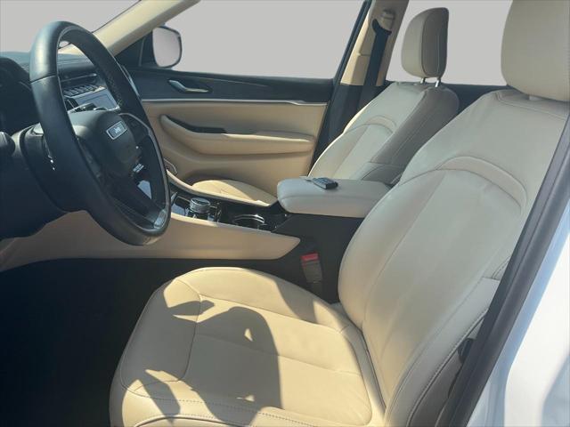 used 2021 Jeep Grand Cherokee L car, priced at $29,989