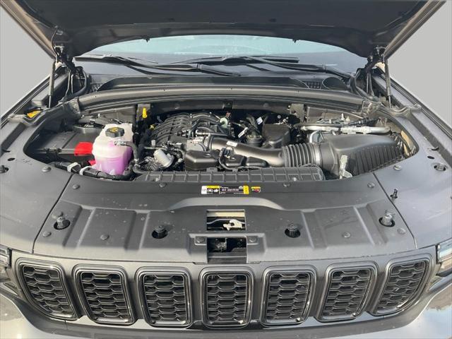 new 2025 Jeep Grand Cherokee L car, priced at $52,502