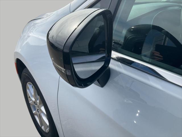 new 2025 Chrysler Pacifica car, priced at $40,922