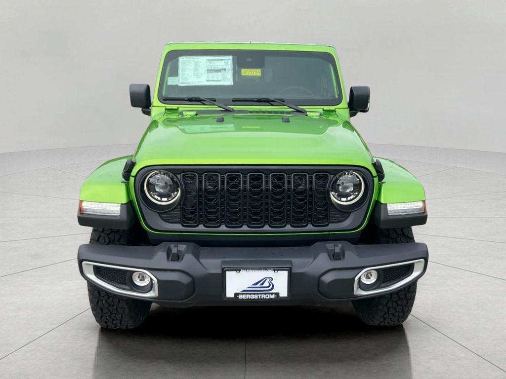 new 2025 Jeep Gladiator car, priced at $49,291
