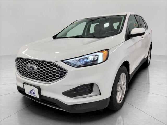 used 2024 Ford Edge car, priced at $27,633