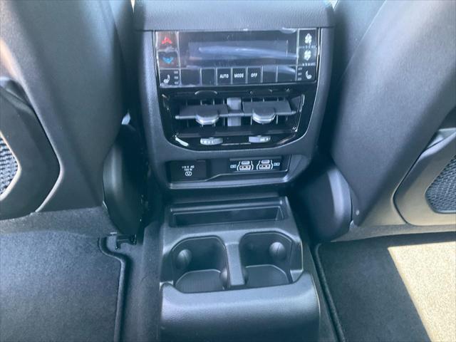 new 2025 Jeep Grand Cherokee L car, priced at $54,662