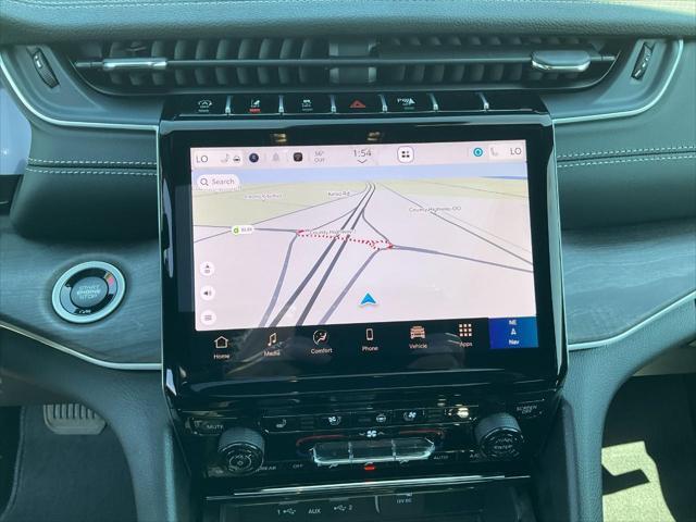 new 2025 Jeep Grand Cherokee L car, priced at $54,662