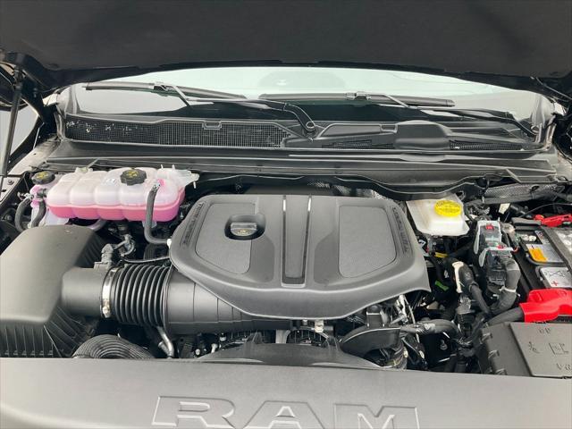 new 2025 Ram 1500 car, priced at $61,001