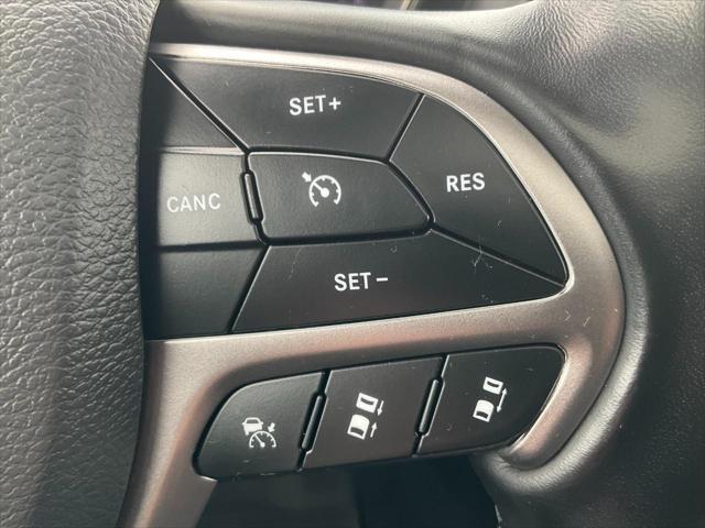 used 2020 Jeep Grand Cherokee car, priced at $31,176