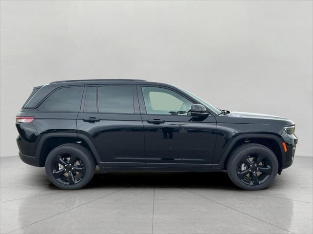 new 2025 Jeep Grand Cherokee car, priced at $44,910
