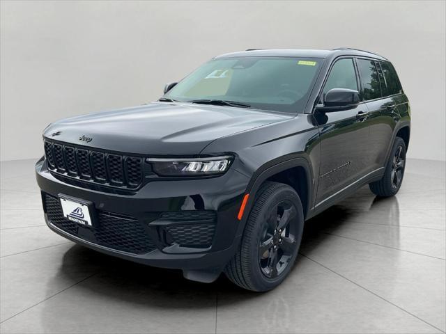 new 2025 Jeep Grand Cherokee car, priced at $44,910