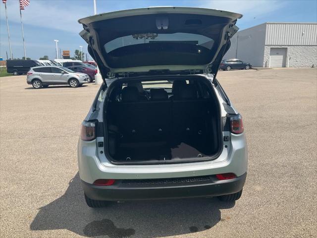 new 2025 Jeep Compass car, priced at $40,105