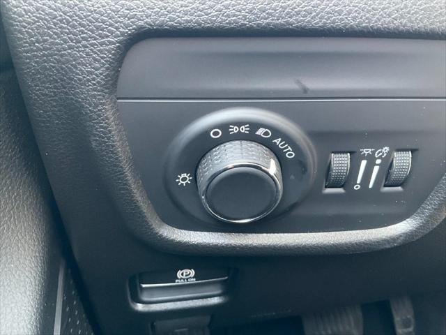 used 2022 Jeep Grand Cherokee L car, priced at $33,227