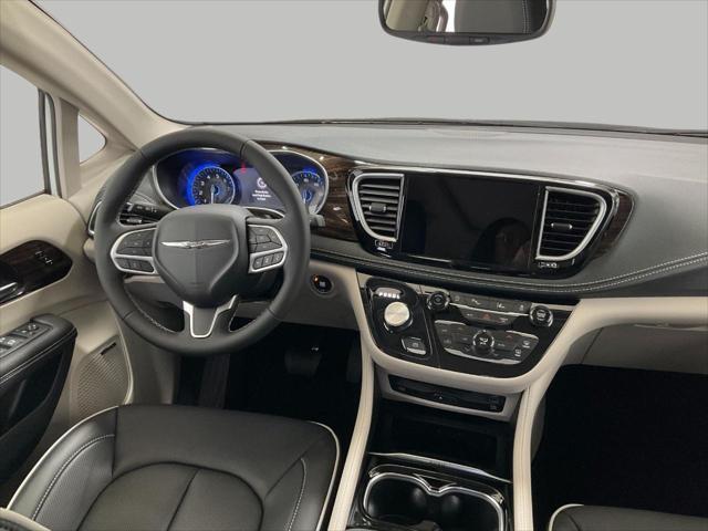 new 2024 Chrysler Pacifica car, priced at $49,005