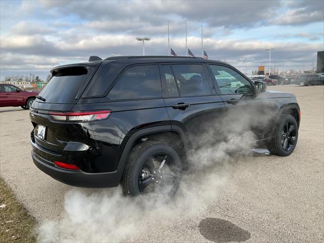 new 2025 Jeep Grand Cherokee car, priced at $42,821