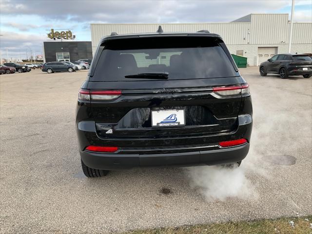 new 2025 Jeep Grand Cherokee car, priced at $42,821