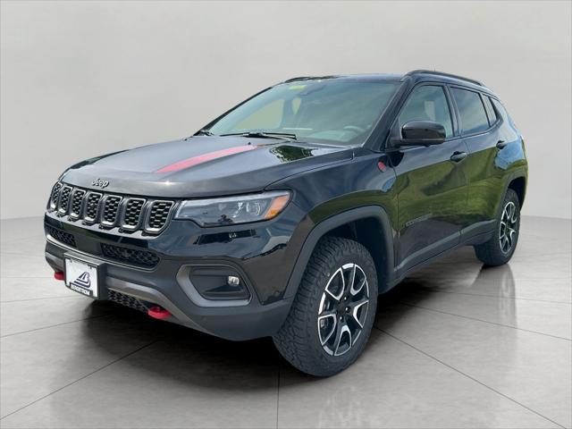 new 2024 Jeep Compass car, priced at $39,995