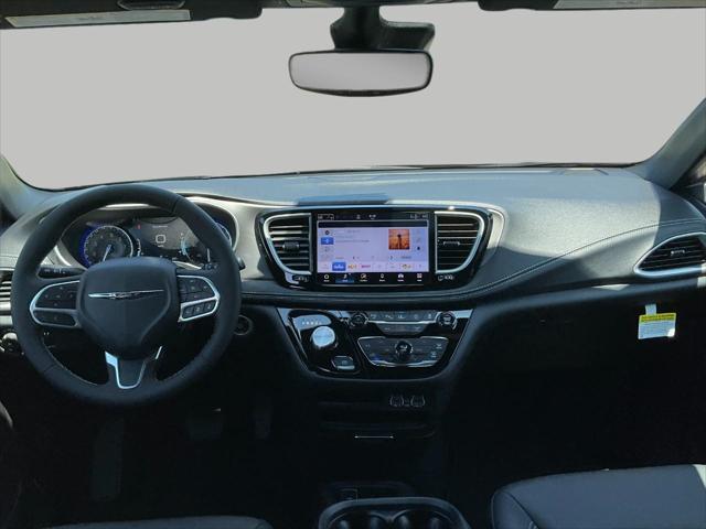 new 2025 Chrysler Pacifica car, priced at $42,690