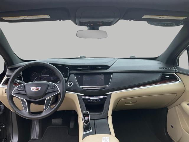 used 2017 Cadillac XT5 car, priced at $19,993