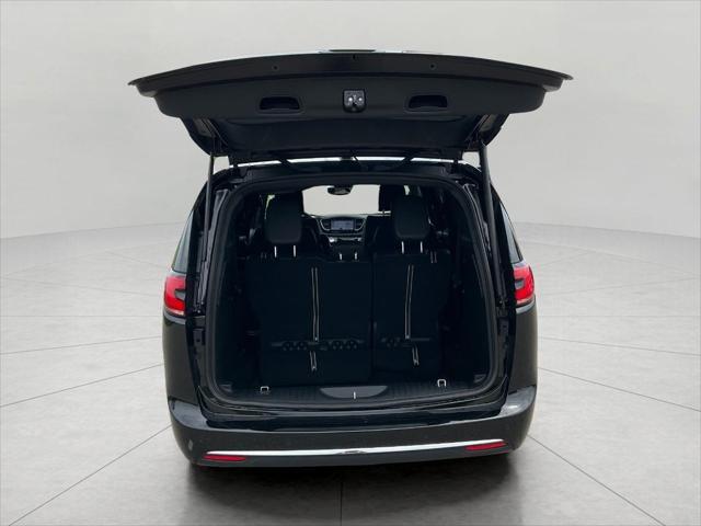 new 2025 Chrysler Pacifica car, priced at $42,690