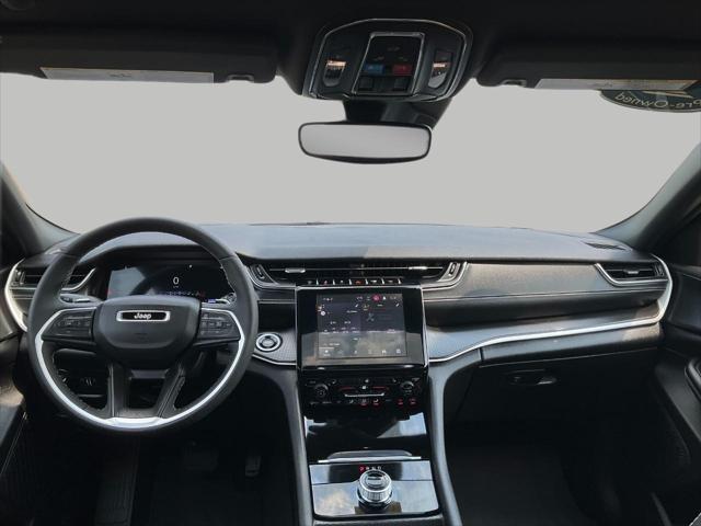 used 2023 Jeep Grand Cherokee car, priced at $35,158