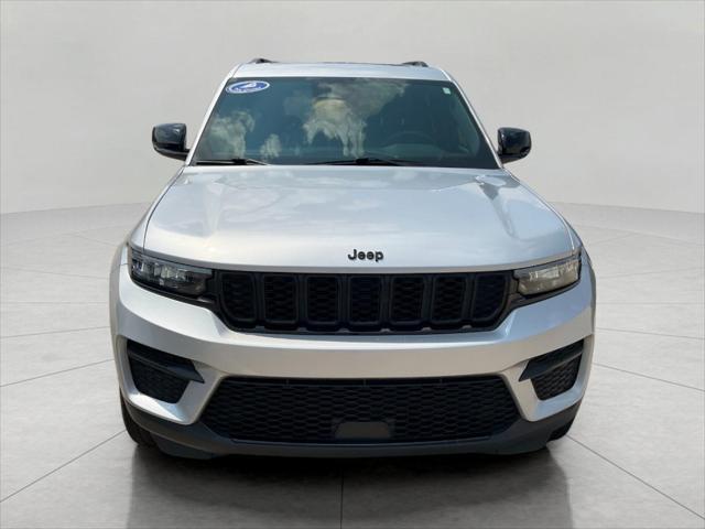 used 2023 Jeep Grand Cherokee car, priced at $35,158