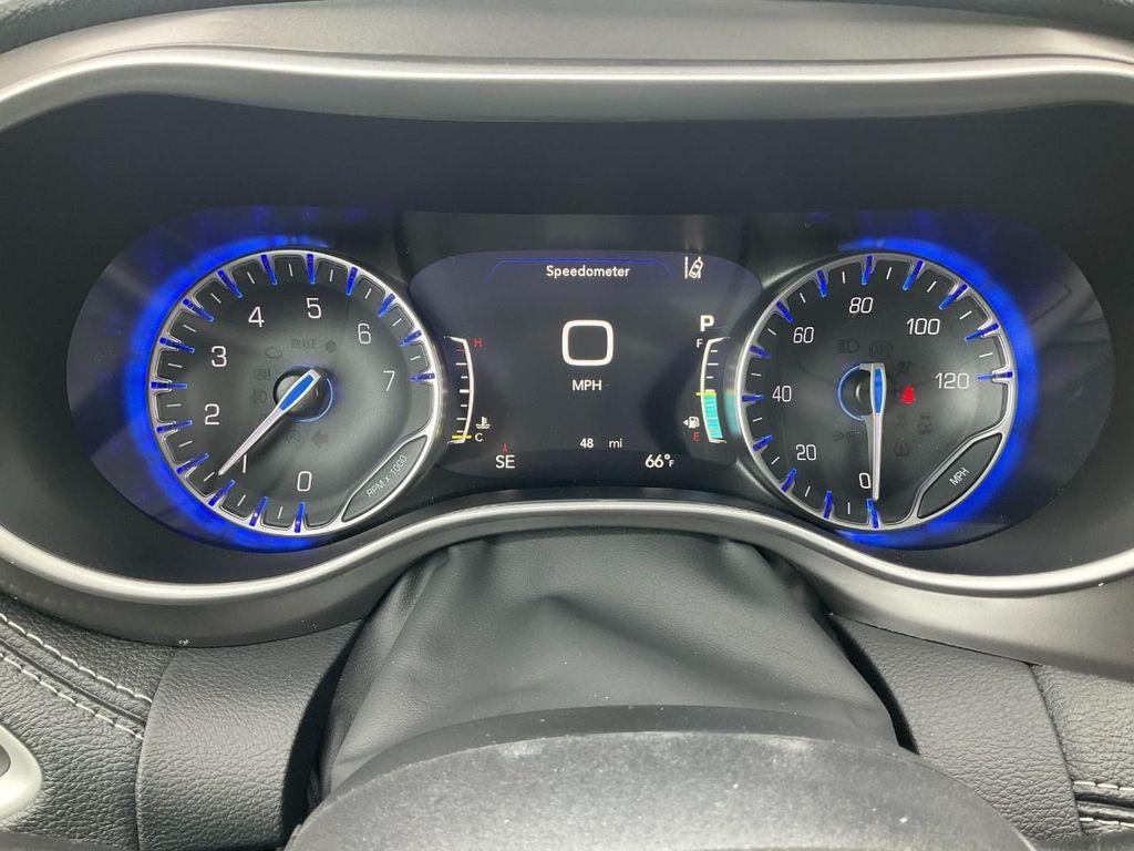 new 2025 Chrysler Pacifica car, priced at $42,763