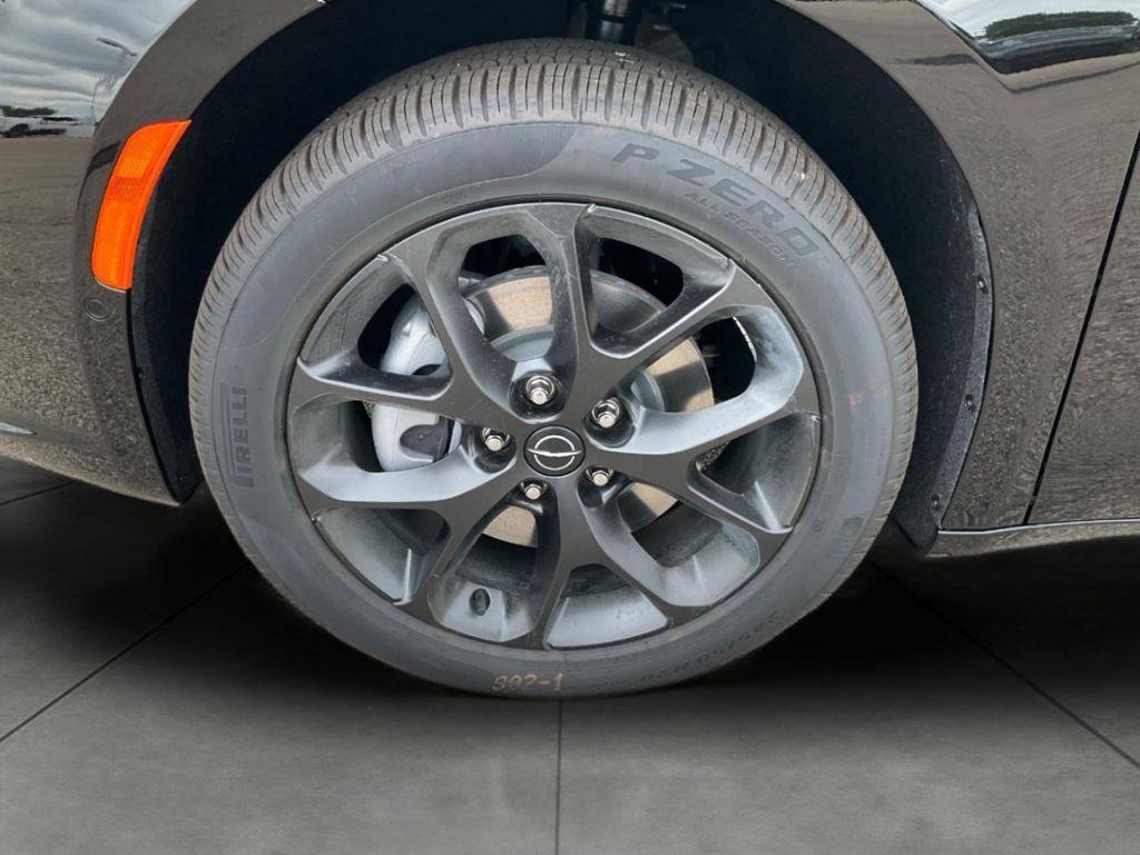 new 2026 Chrysler Pacifica car, priced at $53,124