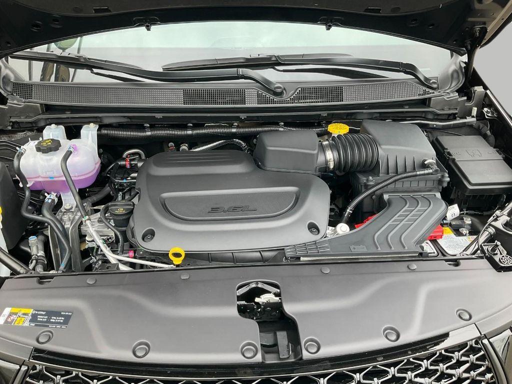 new 2026 Chrysler Pacifica car, priced at $53,124
