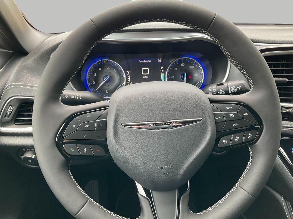new 2026 Chrysler Pacifica car, priced at $53,124