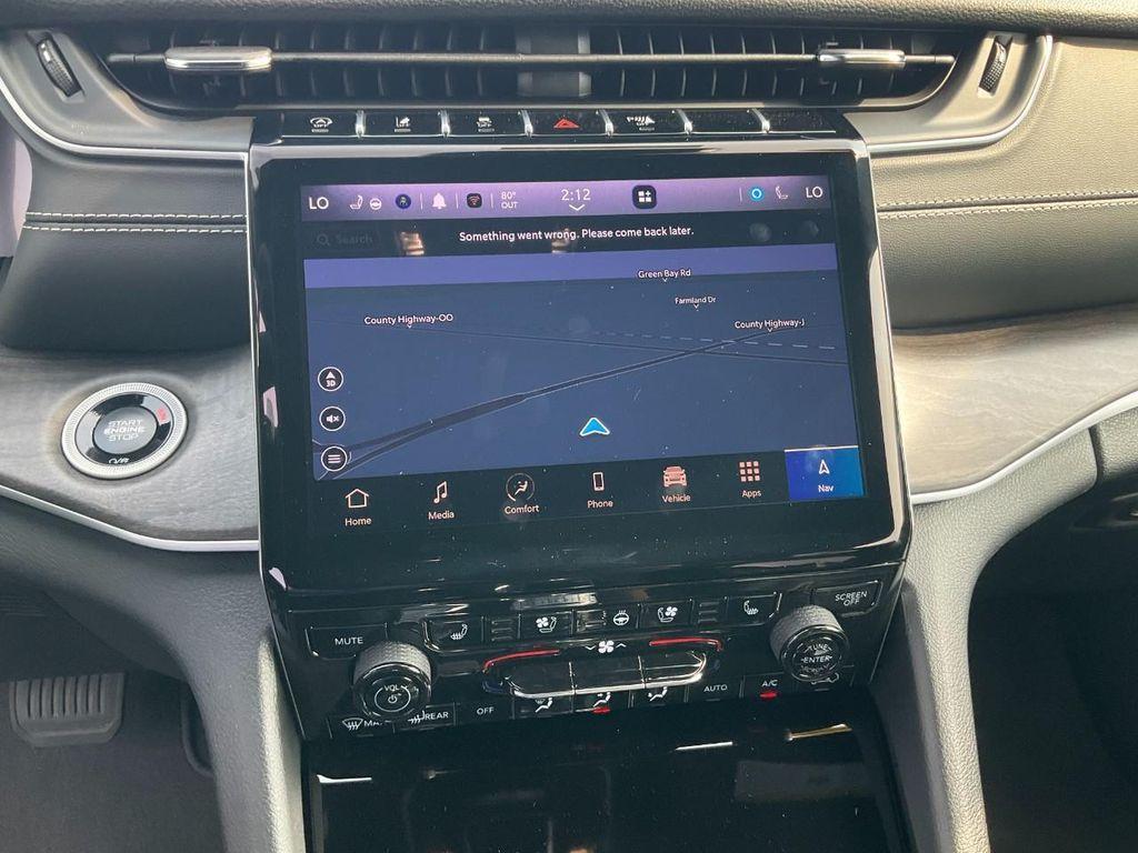 new 2025 Jeep Grand Cherokee car, priced at $48,745