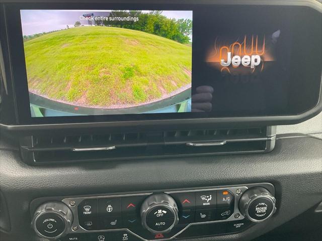 new 2025 Jeep Wrangler car, priced at $55,525