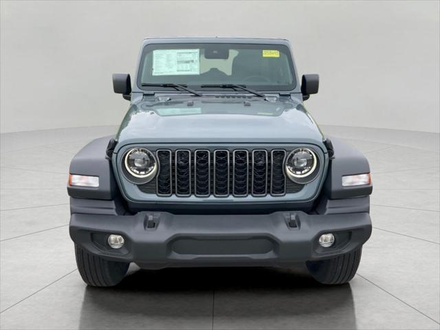new 2025 Jeep Wrangler car, priced at $55,525