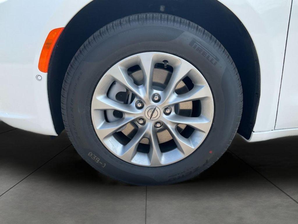new 2025 Chrysler Pacifica car, priced at $42,145
