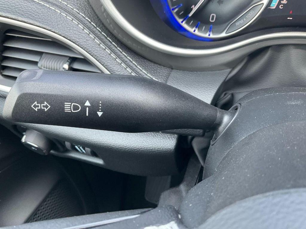 new 2025 Chrysler Pacifica car, priced at $42,145