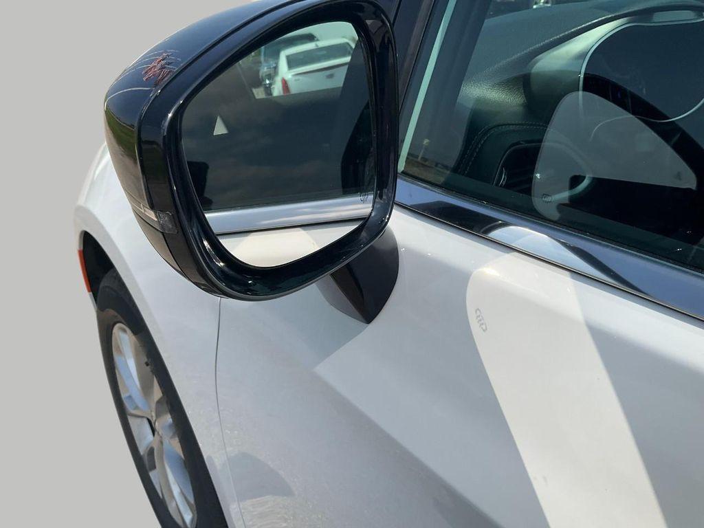 new 2025 Chrysler Pacifica car, priced at $42,145