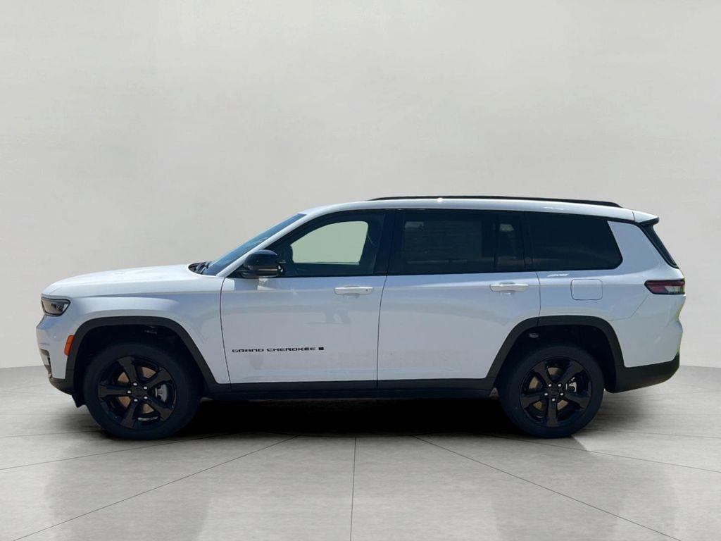 new 2025 Jeep Grand Cherokee L car, priced at $44,882