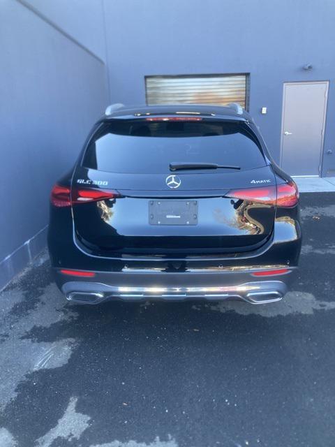 used 2023 Mercedes-Benz GLC 300 car, priced at $42,619