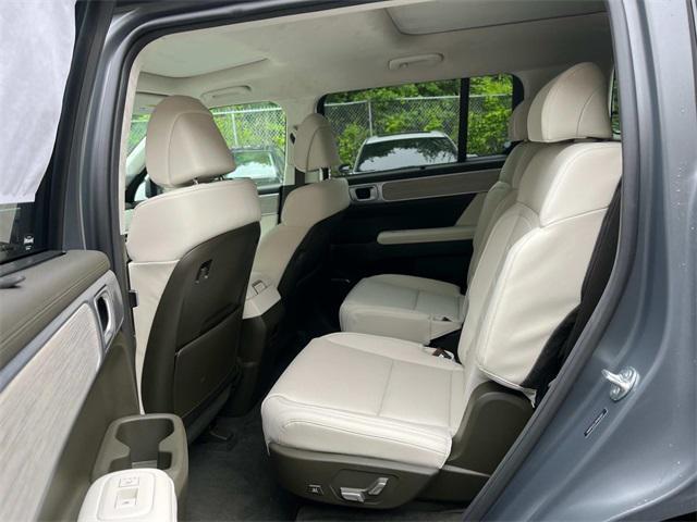 new 2024 Hyundai Santa Fe car, priced at $48,828