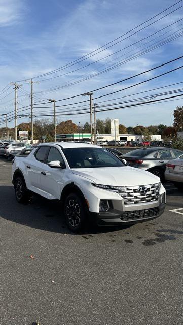 new 2024 Hyundai Santa Cruz car, priced at $31,544