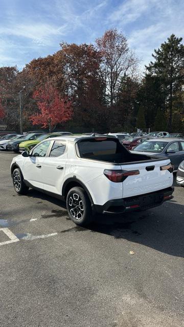 new 2024 Hyundai Santa Cruz car, priced at $31,544