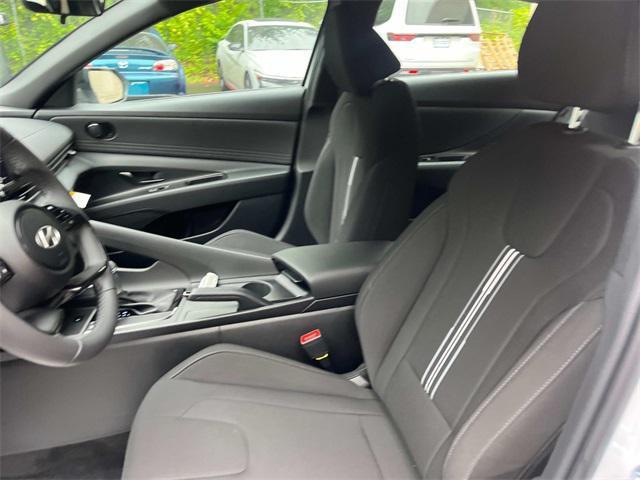 new 2025 Hyundai Elantra car, priced at $25,565